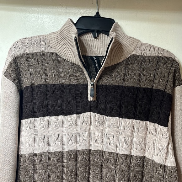 Nice sweater nwot - Picture 2 of 3